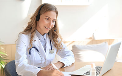 Онлайн-консультация специалистов - Клиника Квинмед